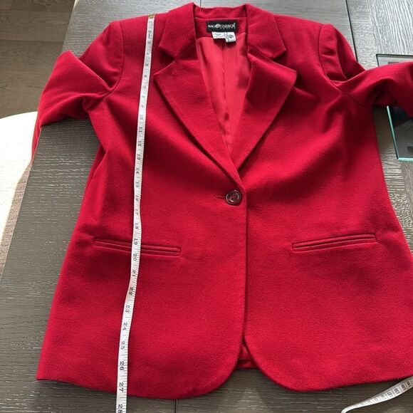 Sag Harbor Women’s Size 6 PETITE Red 100% Pure New Wool Blazer Formal Coat EUC - Picture 7 of 12